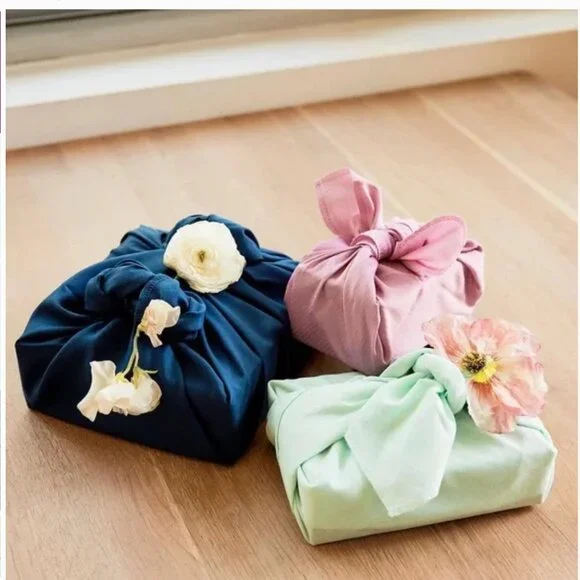 To The Market Reusable Gift Wrapping Cloths (Set of 3)