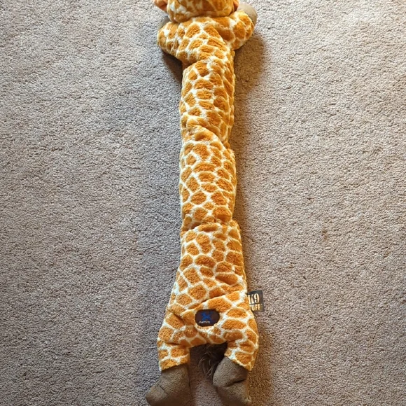 Giraffe Plush Toy. New. NWOT Sale YELLOW AND BROWN