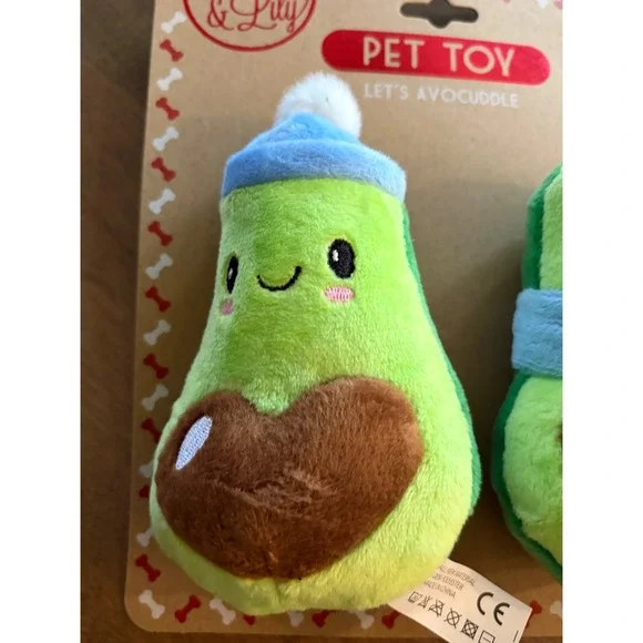 Winifred & Lily Let's Avocuddle Avocado Plush Squeaky Dog Pet Toy 2-Pack AP1577