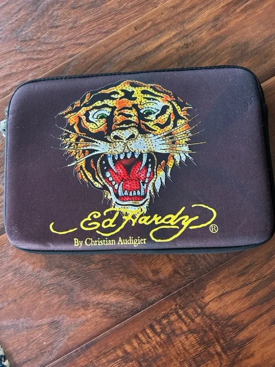 Ed Hardy by Christian Audigier IPAD or laptop padded case