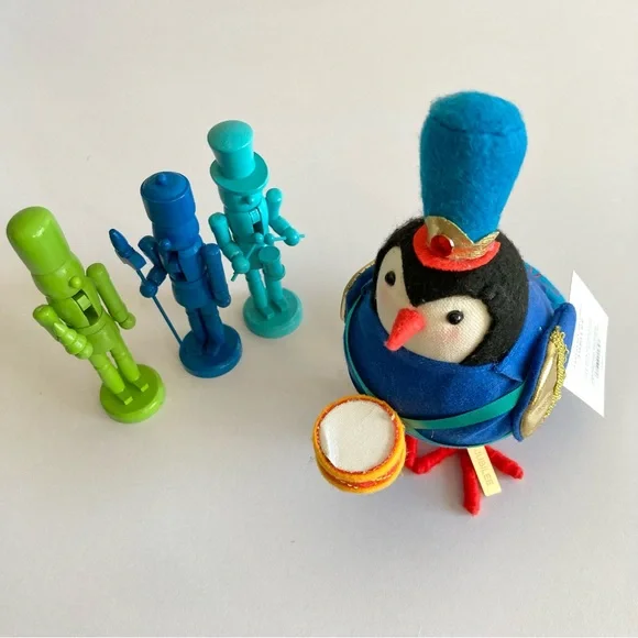 Target bird Jubilee nutcracker wondershop Holiday 2021 NEW drummer featherly