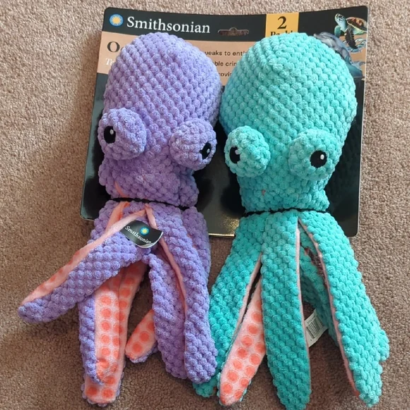 Smithsonian Plush Octopus Set New. Sale