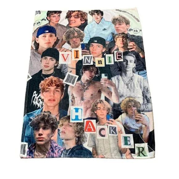 Vinnie Hacker Fleece Throw Blanket 38” x 50” All Over Print Rare