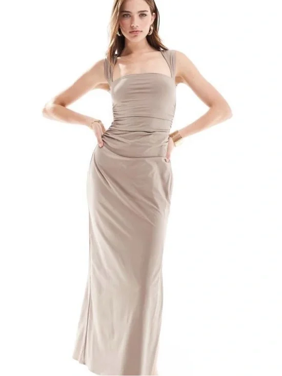 Abercrombie & Fitch Sleeveless Ruched Maxi Dress in Taupe size M