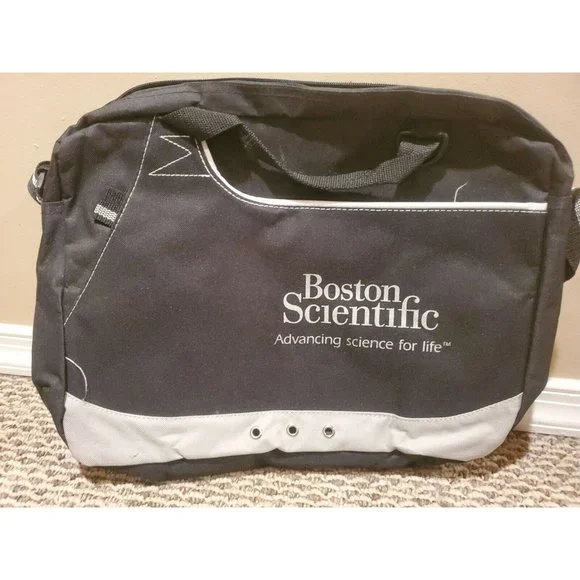 Boston Scientific Leed's Laptop Bag w/Zipper, Strap, 17'' Black