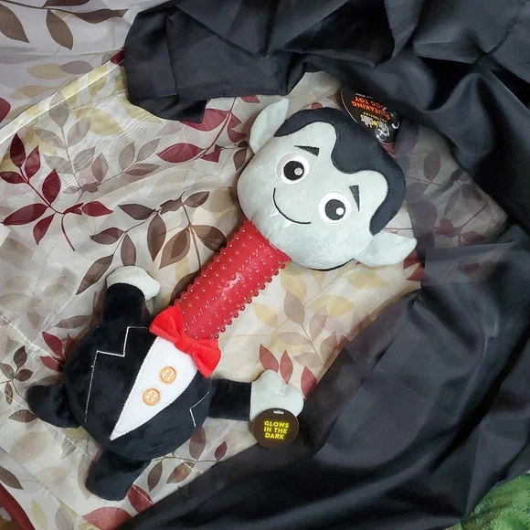 Vampire Plush Dog‎ Toy