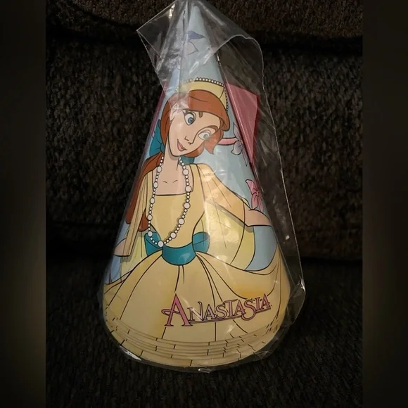 RARE Anastasia 1997 Disney Film Movie Cartoon Birthday Party Favor Cone Hats