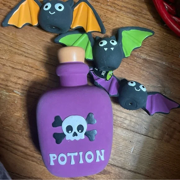 Fringe | Spooky Creatures Breaking Spells Squeaky Latex Dog Toy 6.5” and Bats