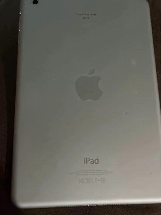Apple iPad in Silver Aluminum Finish