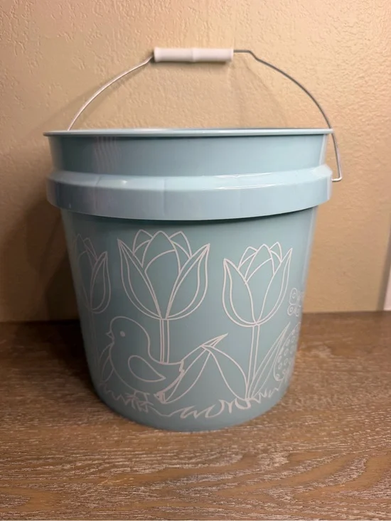 New Target 2gal Bucket Easter Flowers Blue