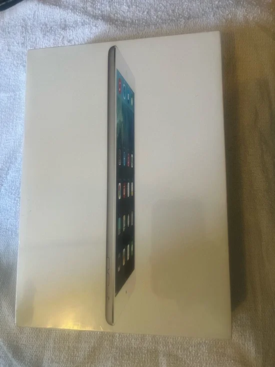 Apple iPad AIR A1474, brand new sealed..WOW!!!