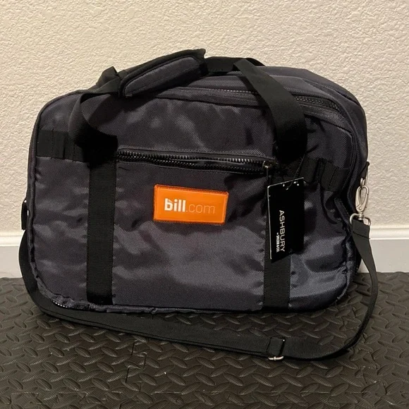 Ashbury NEW Black Travel Laptop Duffel Bag With Shoulder Strap