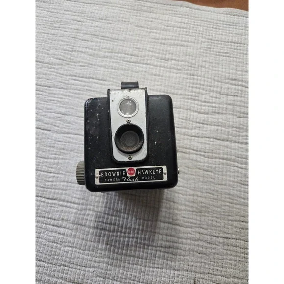 Kodak Brownie Hawkeye Flash Model Camera Vintage Black Retro Photography Prop