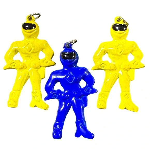 Vintage Metal Power Rangers Inspired Charms Blue‎ Yellow Keychain Pendant Lot
