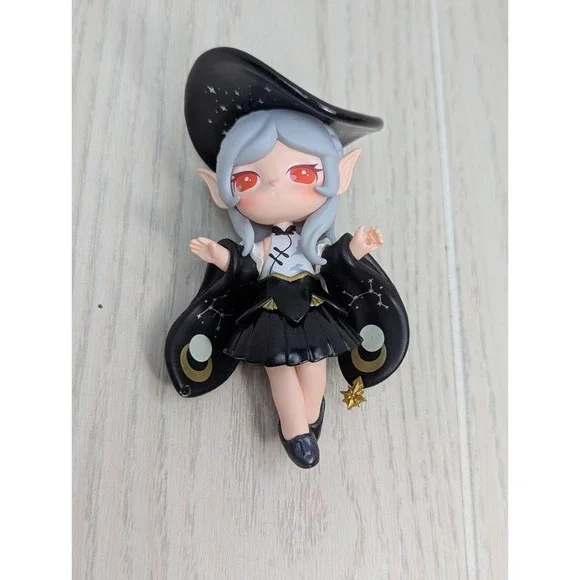 Suri Nine Spirits Fortune Teller Figure Black outfit hat no stand FLAW