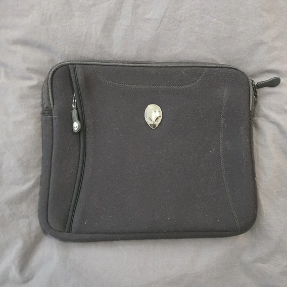 Black Neoprene 13 Inch Tablet Or Laptop Sleeve