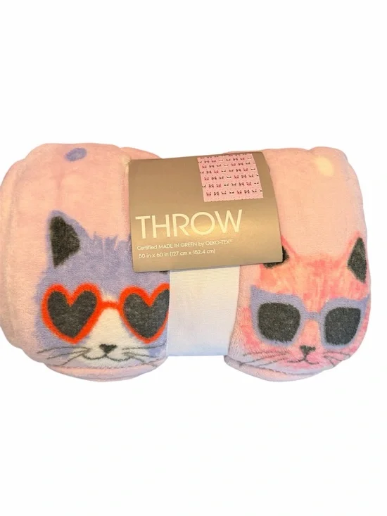 Cat Face Heart Sunglasses Plush Throw Blanket