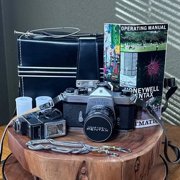 Asahi Honeywell Spotmatic Film Camera Kit - TESTED & WORKING!