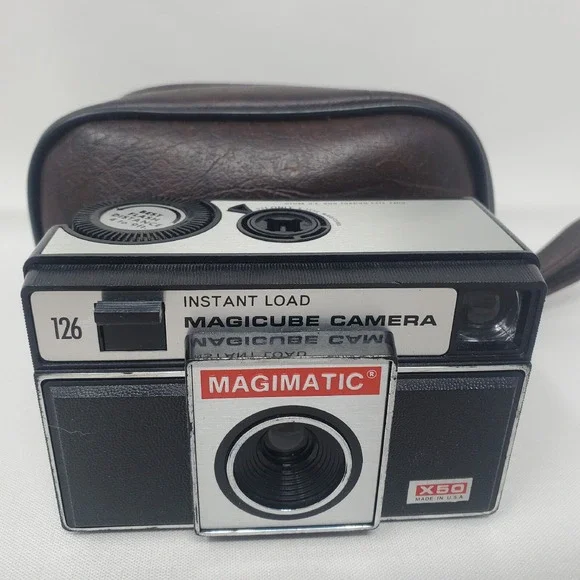Vintage Magimatic X50 126 Film Camera Vintage‎ Instant Load Magicube Case Retro