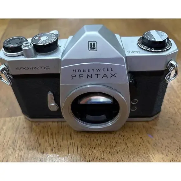 Pentax Spotmatic SP II SLR 35mm Film Camera Silver (Body Only) for Parts