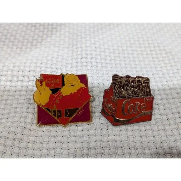 Vintage Coca Cola Pin Lot 2 Santa‎ 1931 6 Pack Coke Bottles Enamel Hat 1995