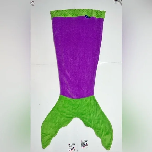 Blankie Tails Mermaid Blanket Purple and Green