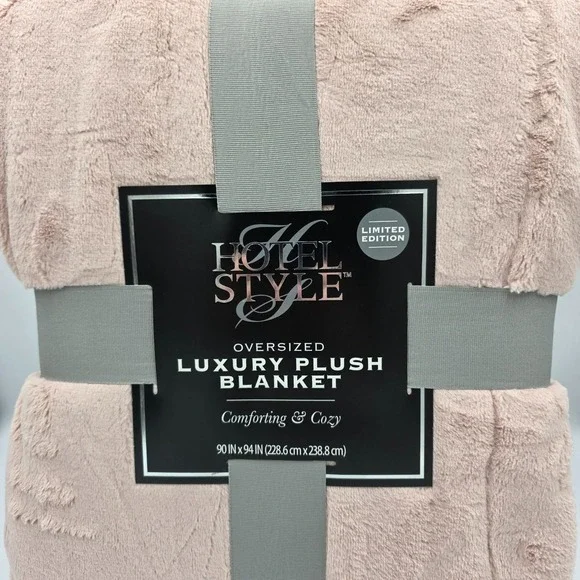 Hotel Style Oversized Luxury Plush Bed Blanket 90x94 Full/Queen, Mystical Rose
