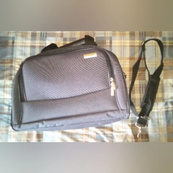 💻Forecast Travel Case 💼