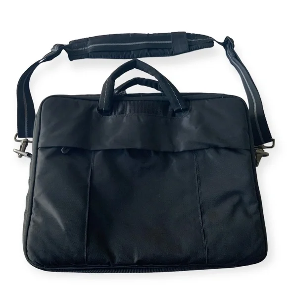 Dell DP458 Nylon Laptop Notebook Briefcase Black Carry Case Shoulder Bag