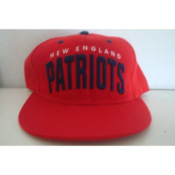 NEW ENGLAND PATRIOTS SCRIPT BEER PROMO SNAPBACK DEADSTOCK‎ HAT CAP VINTAGE A4