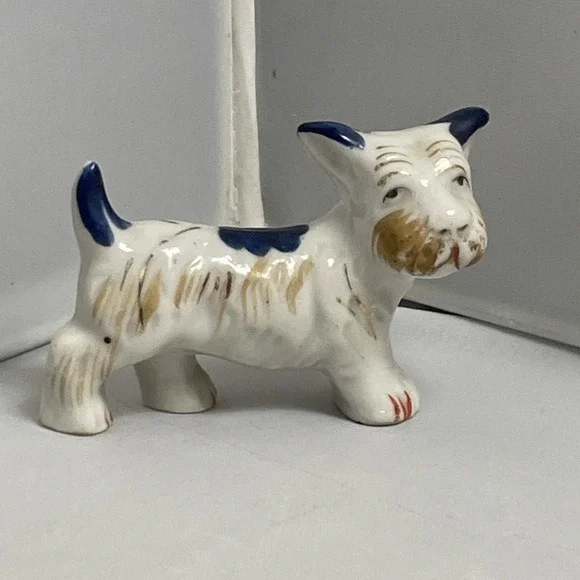 Vintage Terrier Dog Porcelain Ceramic Figurine‎ Trinket Made in Occupied Japan
