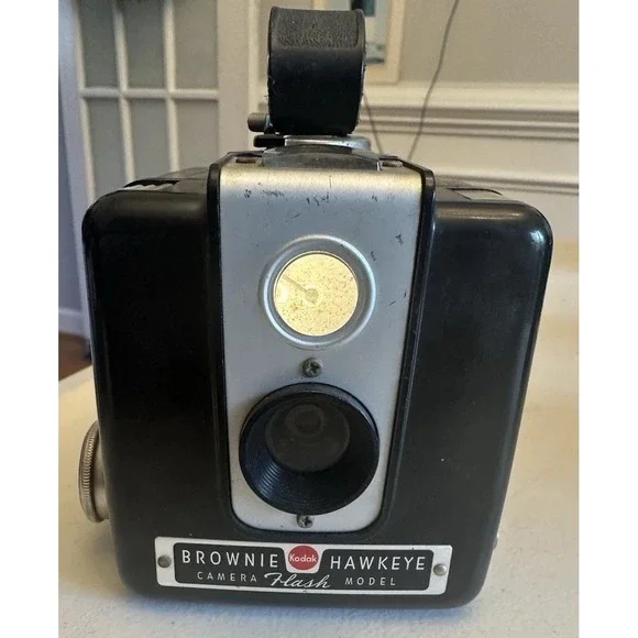 Kodak Brownie Hawkeye Camera‎ - Flash Model - 620 Film - Vintage 1953! - Rare!