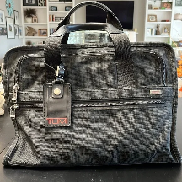 TUMI laptop bag, pre-loved, black, 16 x 11”