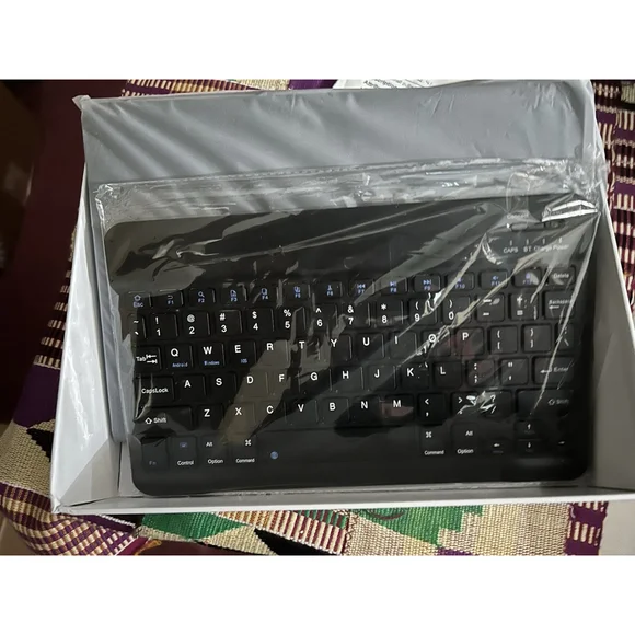 Android Generic Tablet Black Includes Keyboard, Optical Mouse, and Stylist 6 GB
