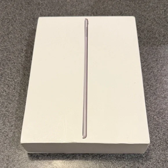 Apple Tablet - White Box ipad pro