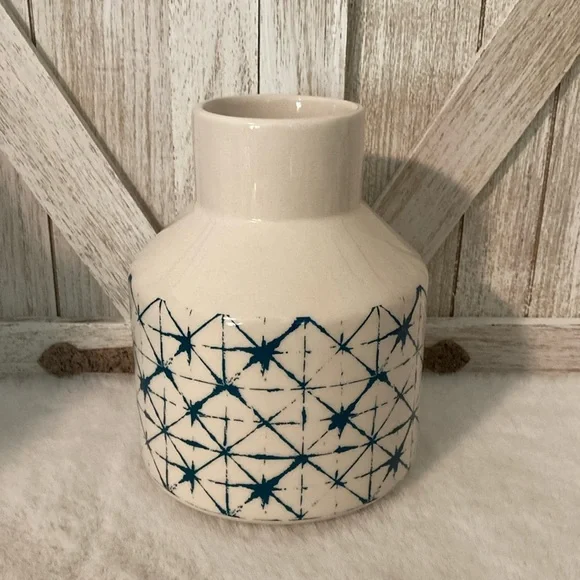 Target BP Vase