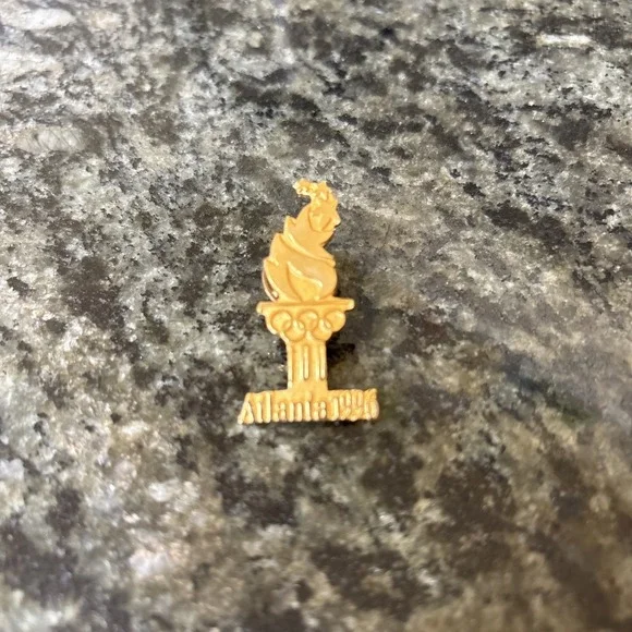 Atlanta 1996 Olympic‎ Pin 100 Gold Sport Games Jewelry