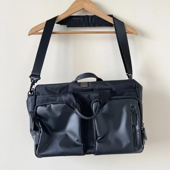 ACME MADE Messenger Laptop Bag