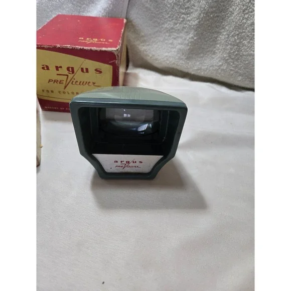 Vintage Argus PreViewer Handheld Color Slide Viewer with Original Box Green