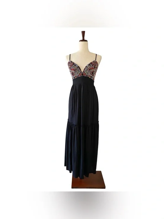 Abercrombie & Fitch Black Embroidered Maxi Dress S Cross Back Tiered Boho Hemmed