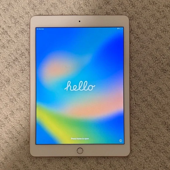 Apple Tablet in Silver with Vibrant Display