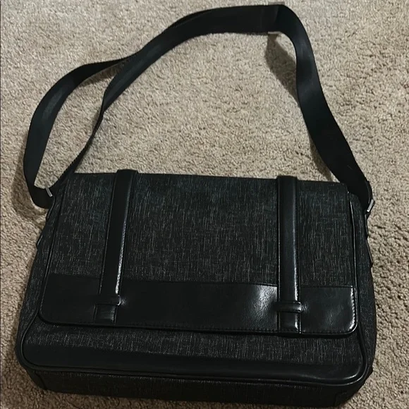 Nashville BOCONI Laptop / Travel Bag