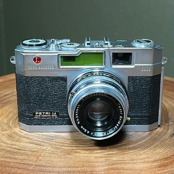PETRI 2.8 Color Corrected Camera ❌❌FOR PARTS/DISPLAY - READ DESC!❌❌