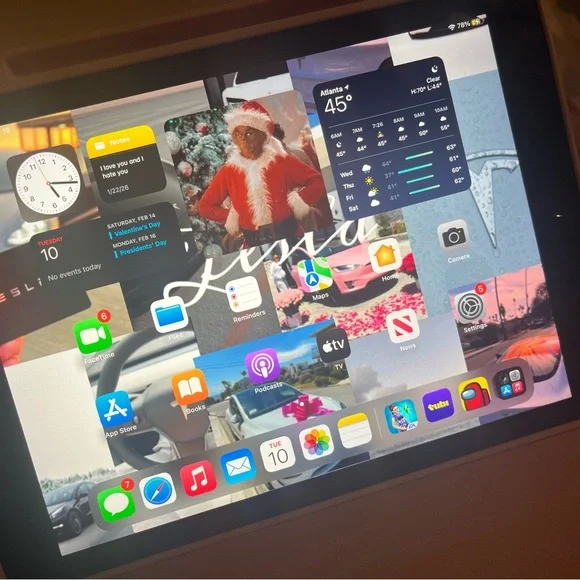 Apple Tablet with Black Bezel