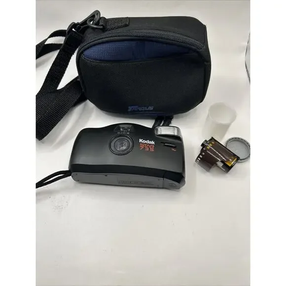 35mm Kodak Star 735 1 Roll Of Kodak 400 Film And Case