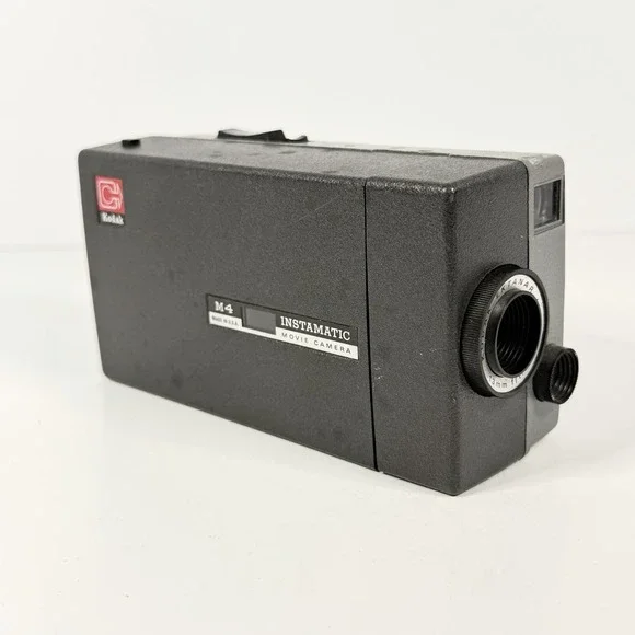 Vintage Collectible KODAK M4 Instamatic Ektanar Lens Movie Camera B3G1