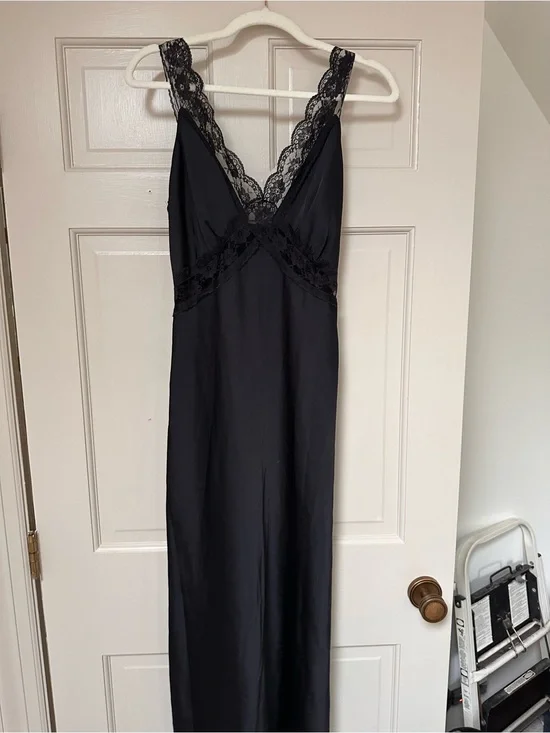 Abercrombie & Fitch Black Lace-Trim Maxi Dress