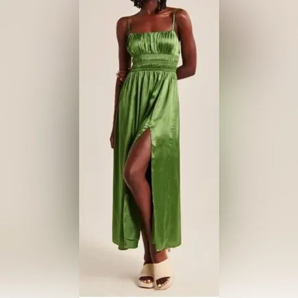Abercrombie & Fitch Green Satin Ruched Goddess Dress XSP