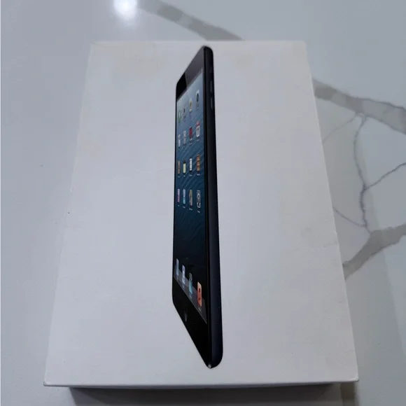 iPad mini 1st Generation Wifi 16GB BLK - Box Only