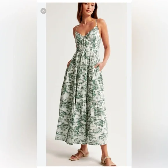Abercrombie & Fitch Tiered Maxi Dress Size extra small petite